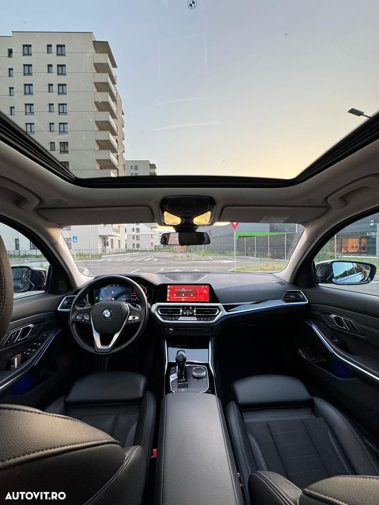 BMW Seria 3 320i xDrive Aut. Sport Line - 12