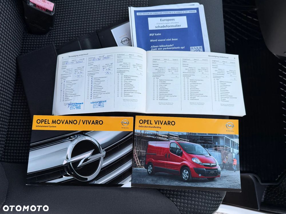Opel VIVARO*100%oryginał*klima*pełbny blaszak*DUŻO ZDJĘĆ - 4