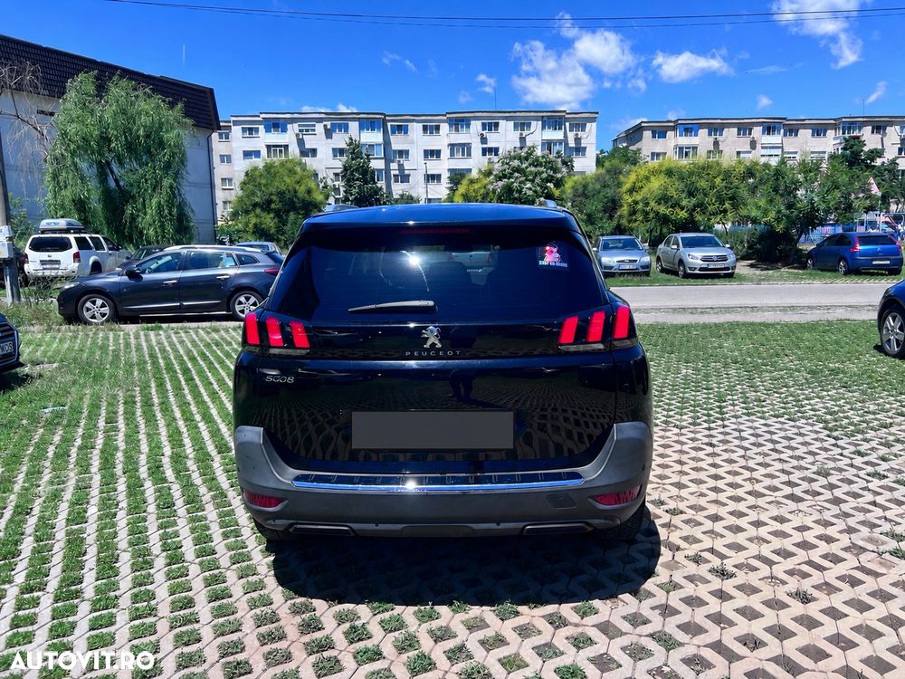 Peugeot 5008 1.2L PureTech EAT8 S&S Allure Pack - 4