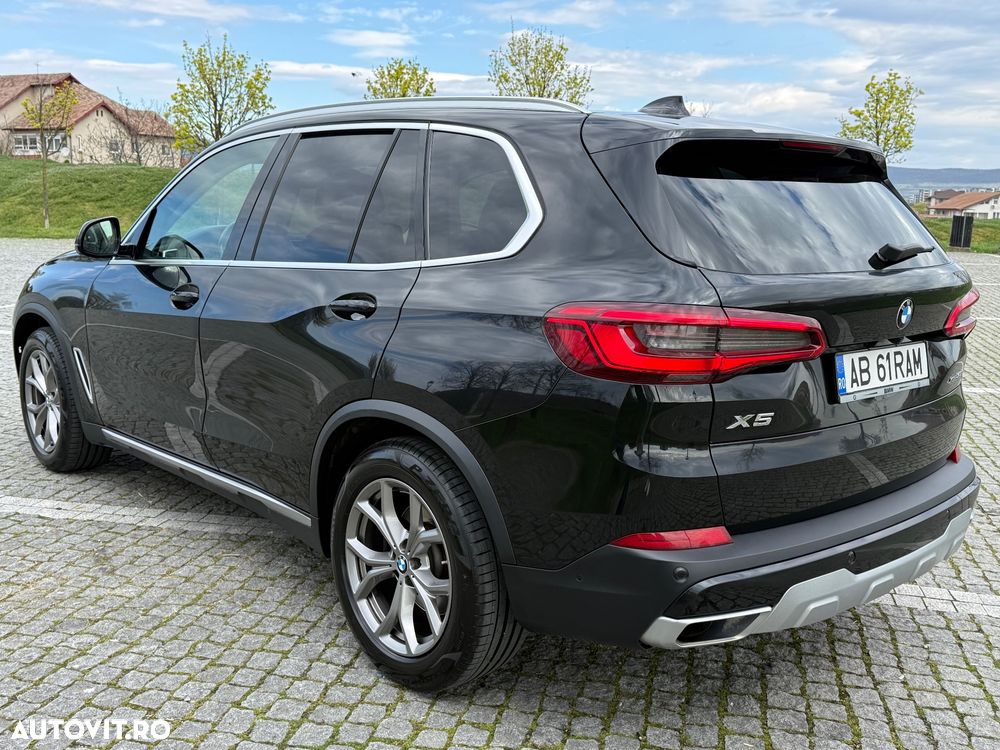 BMW X5 xDrive30d xLine - 6
