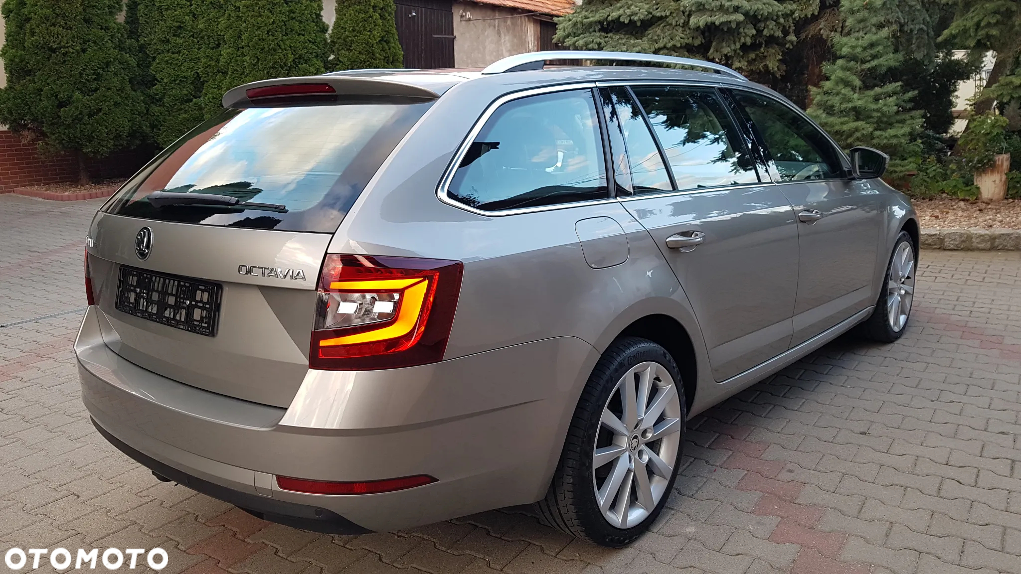 Skoda Octavia 1.5 TSI ACT Ambition DSG - 12