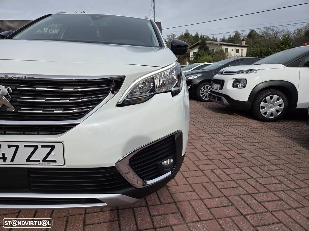 Peugeot 5008 1.5 BlueHDi Allure EAT8 - 29