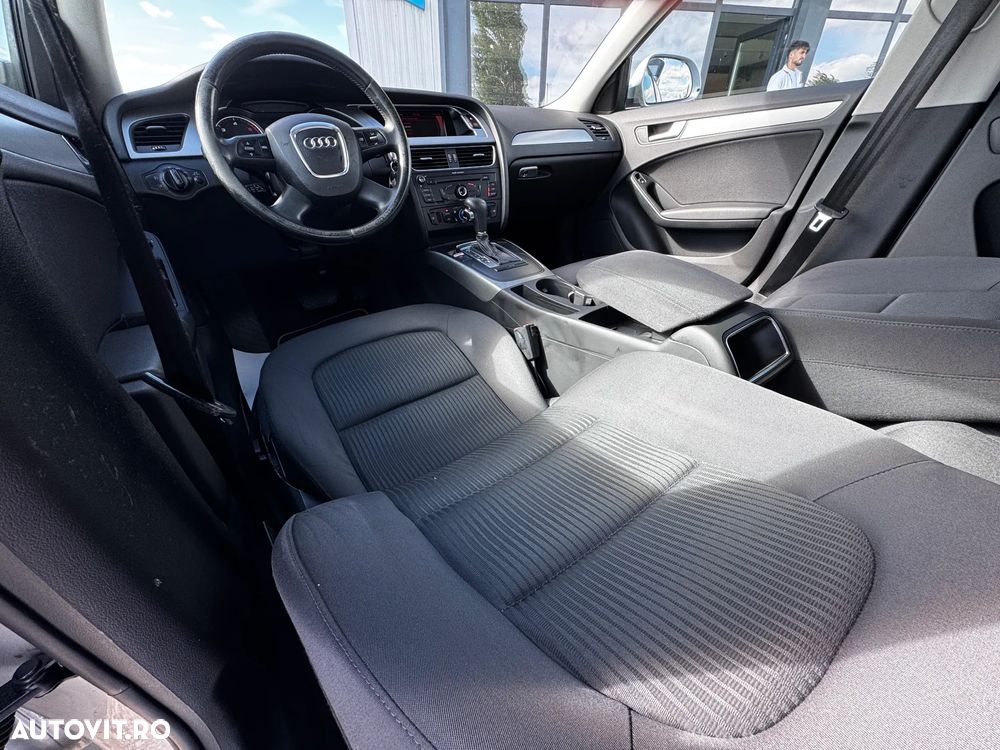 Audi A4 2.0 TDI Multitronic Avant - 20
