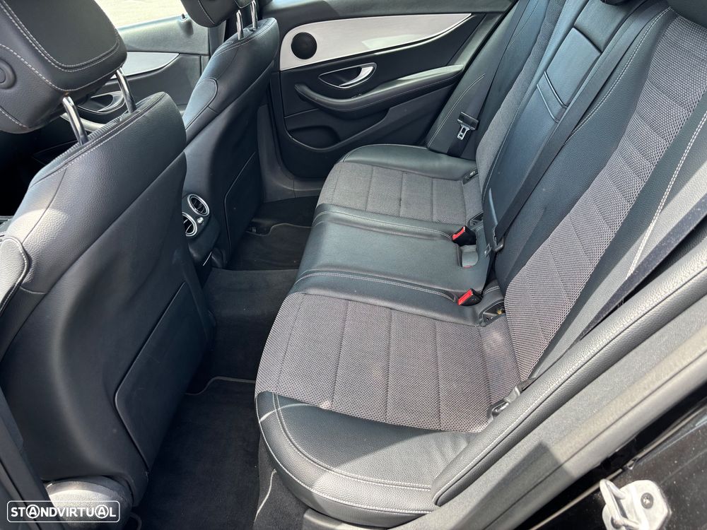 Mercedes-Benz E 220 d Avantgarde - 13