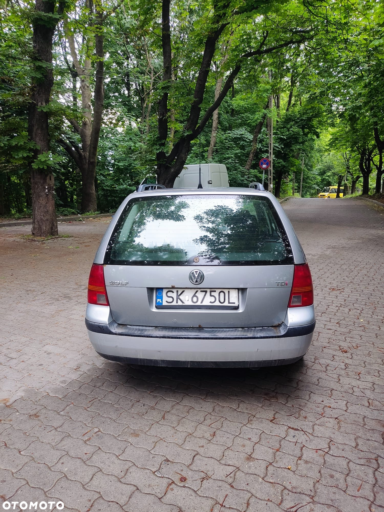Volkswagen Golf - 5
