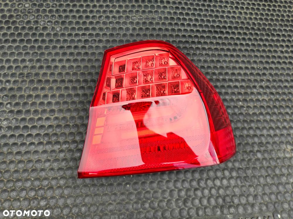 Lampa Lampy LED Tyl Tylne Blotnik Klapa BMW 3 E90 LCI Lift Komplet 09r - 15