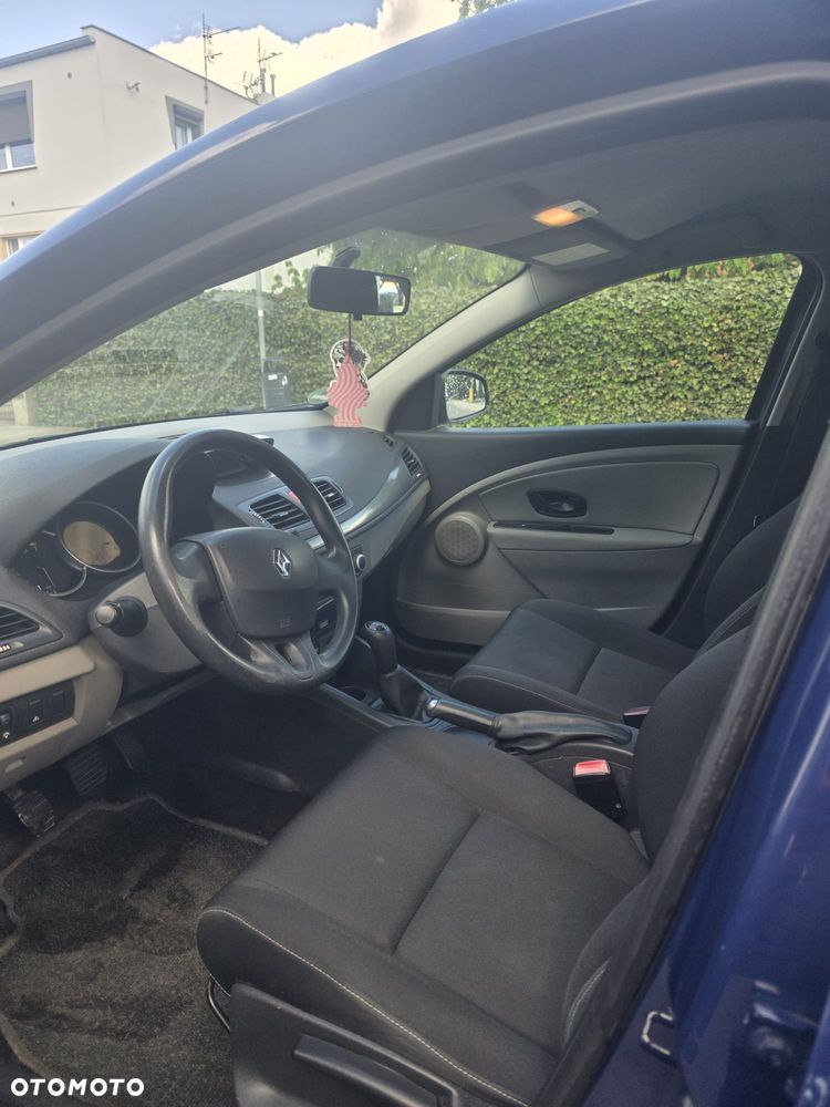 Renault Megane 1.6 16V 100 Authentique - 10