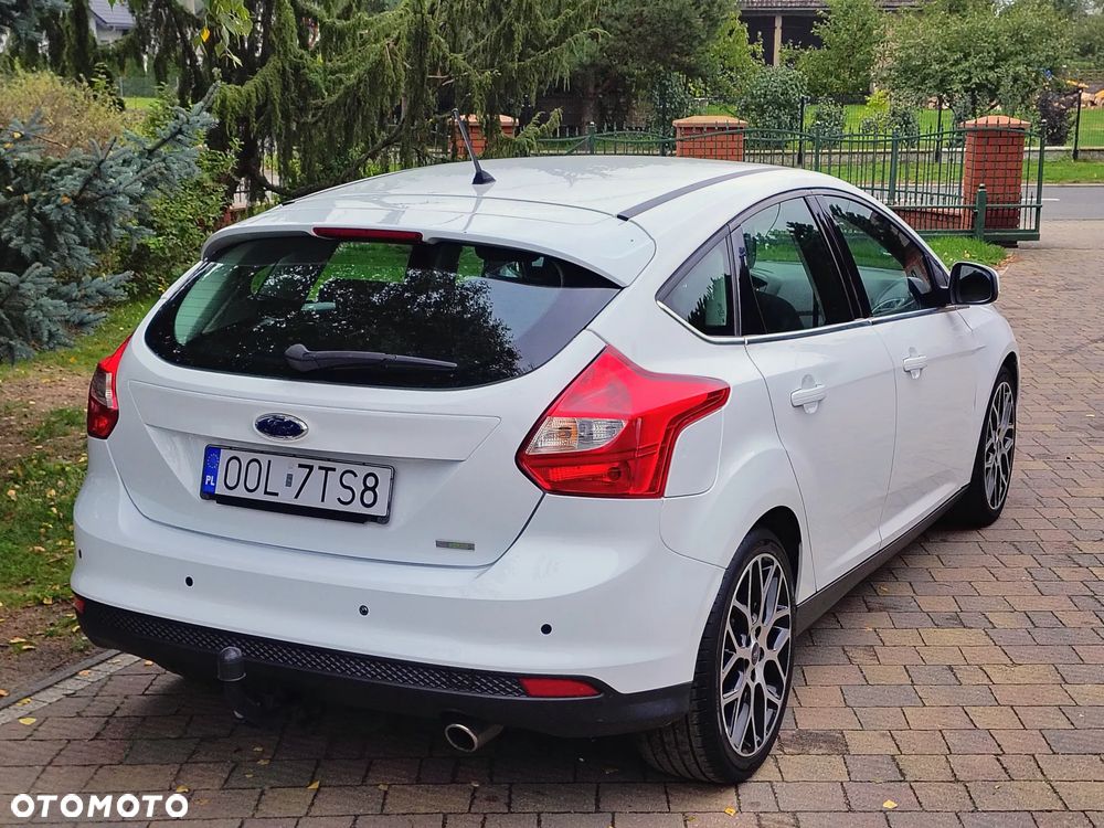 Ford Focus 1.6 EcoBoost Titanium - 36