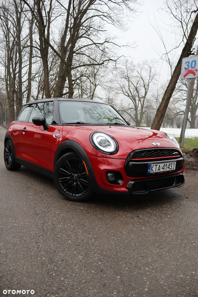 MINI Cooper Standard - 1
