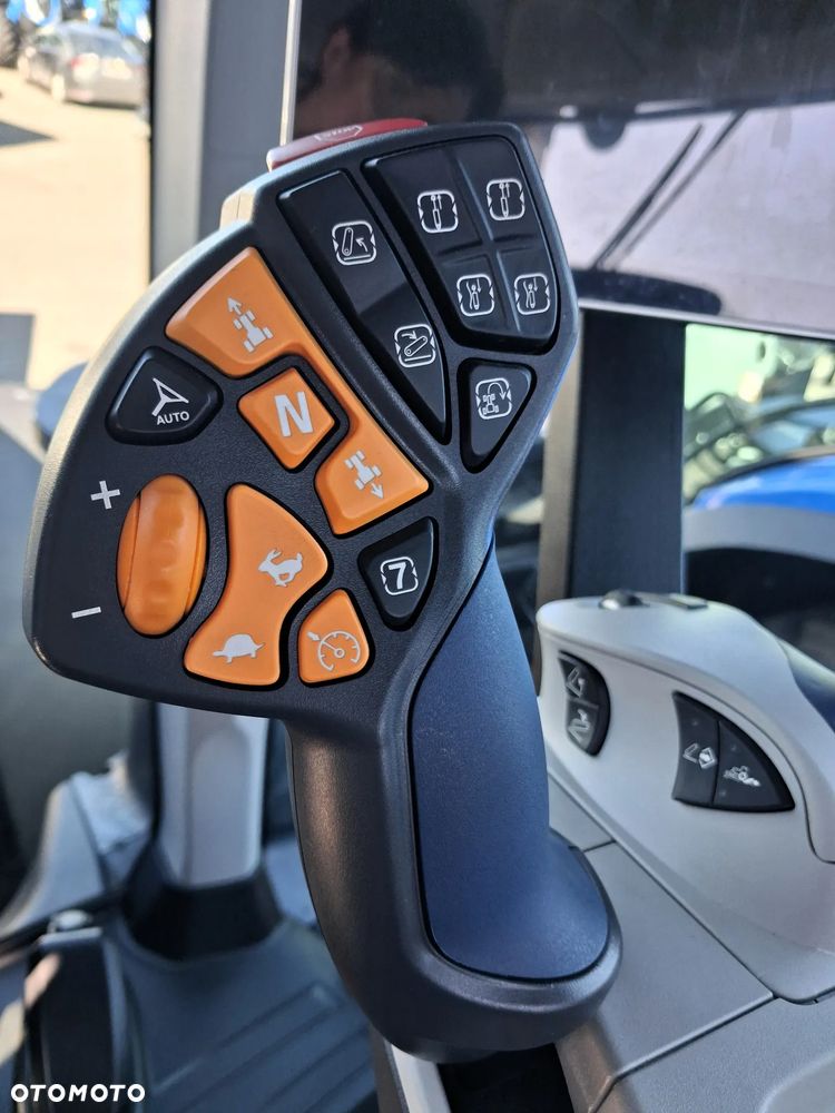 New Holland T7.315 HD - 5
