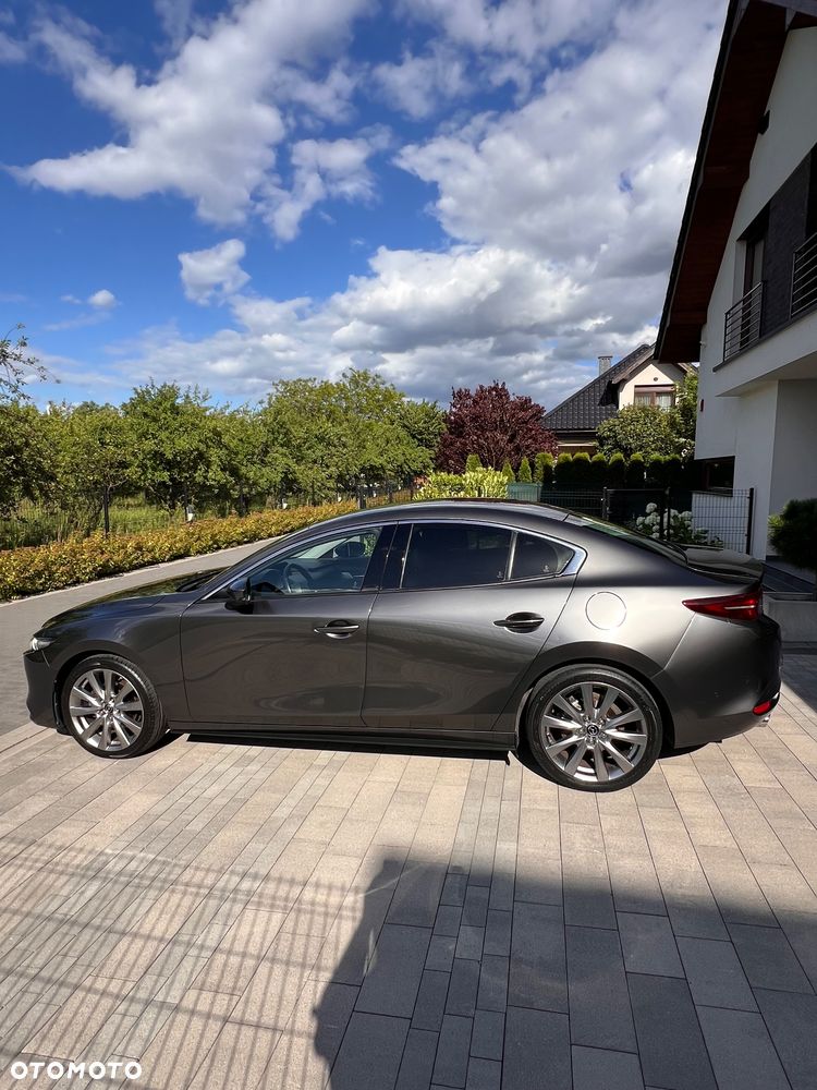 Mazda 3 2.0 mHEV Hikari - 10