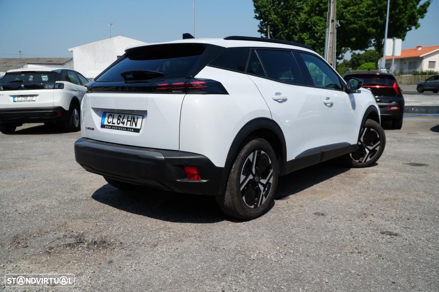 Peugeot e-2008 54 kWh Allure - 4