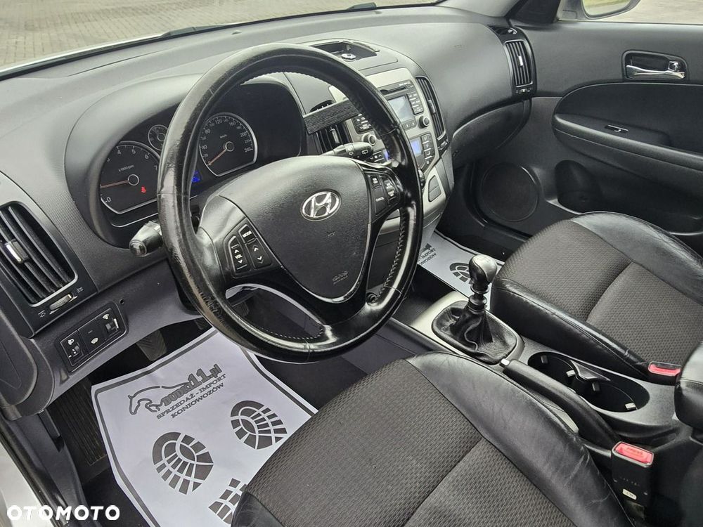 Hyundai i30 - 18