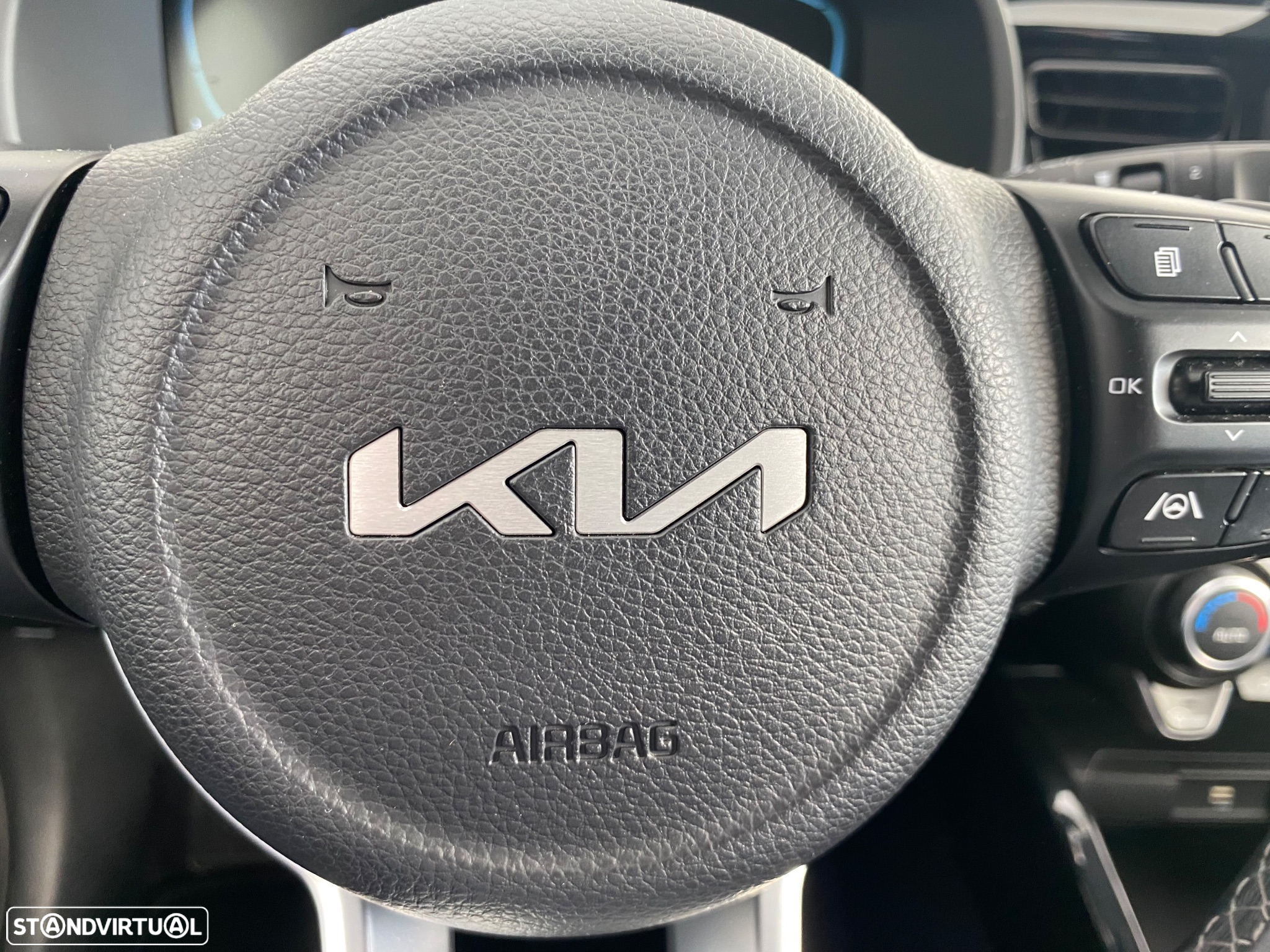 Kia Stonic 1.0 T-GDI Drive - 28