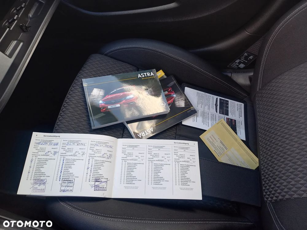Opel Astra 1.6 CDTI Dynamic S&S - 33