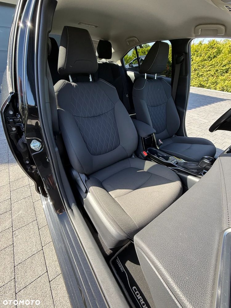 Toyota Corolla 1.8 Hybrid Comfort - 9