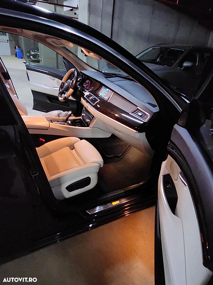BMW Seria 5 530d xDrive Aut. Luxury Line - 3
