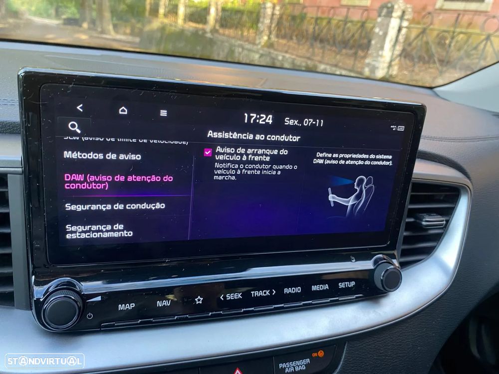 Kia XCeed 1.0 T-GDI Dynamic+ - 28