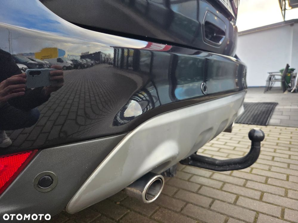 Ford Kuga 2.0 TDCi 2x4 Champions Edition - 6