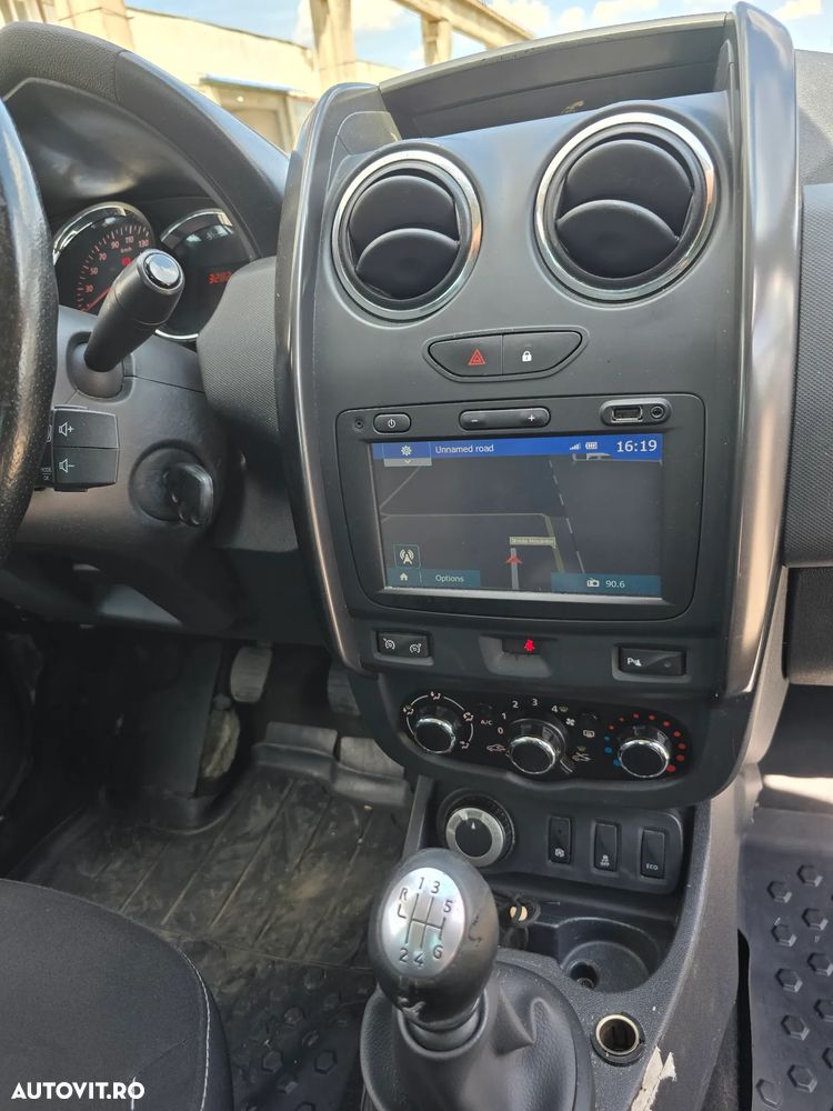 Dacia Duster 1.5 dCi 4x4 SL Connected by Orange - 8