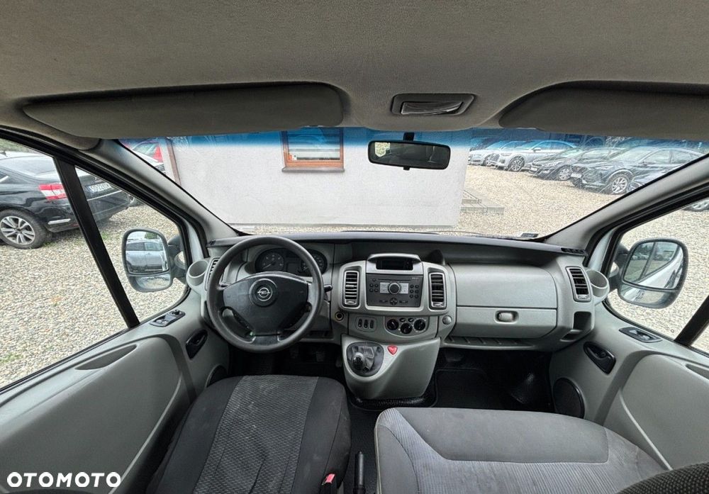 Opel Vivaro - 13