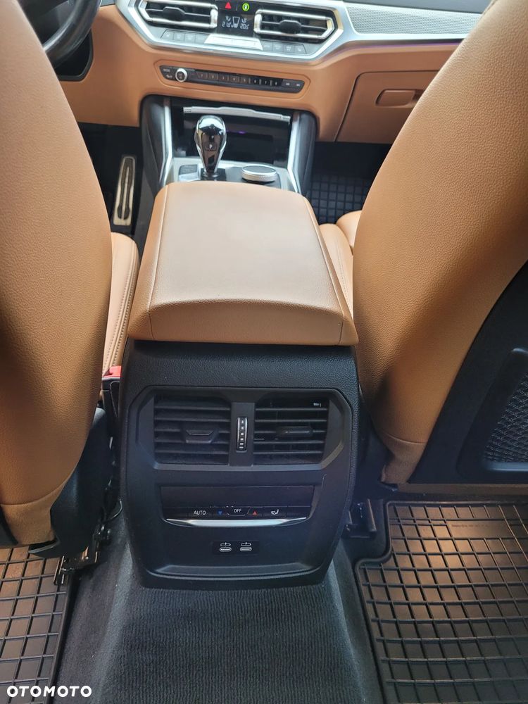BMW Seria 3 330i xDrive M Sport sport - 11