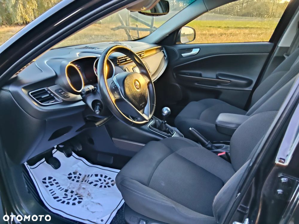 Alfa Romeo Giulietta 1.4 TB 16V Sprint - 28