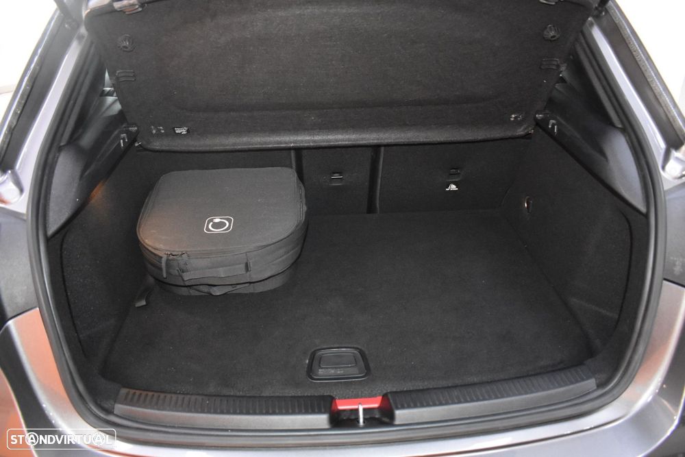 Mercedes-Benz A 250 - 53