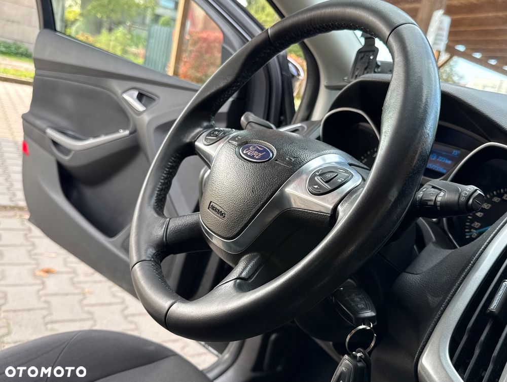 Ford Focus - 26