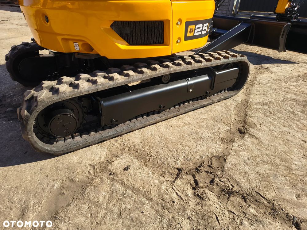 JCB 25Z-1 26C-1 2023R - 18