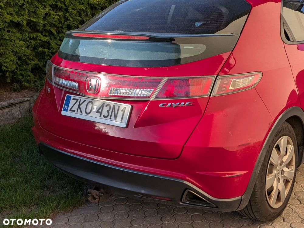 Honda Civic 1.8 Comfort - 28