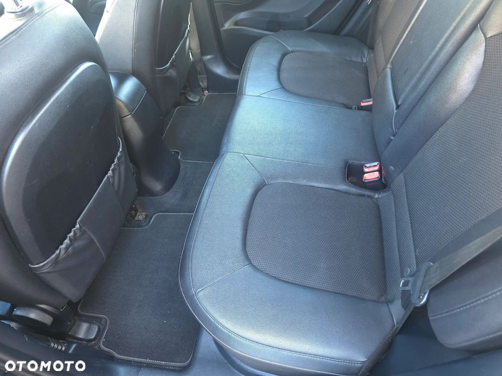 Hyundai ix35 1.7 CRDi Style 2WD - 19