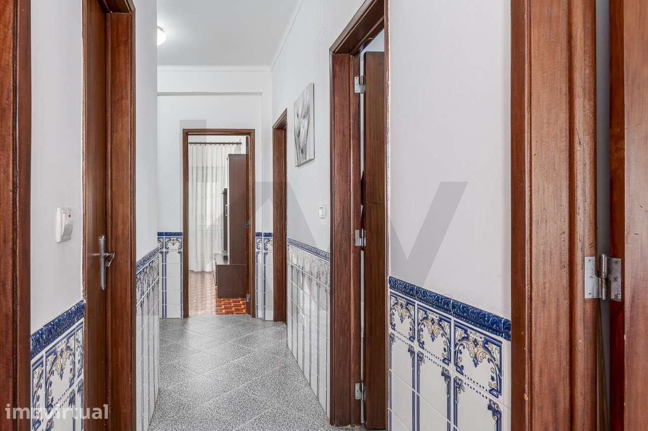 Apartamento T2 no Casal do Marco – Conforto, Luminosidade e Excelente - Grande imagem: 4/34