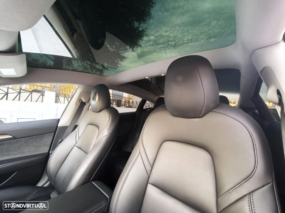Tesla Model 3 Standard Range Plus RWD - 23