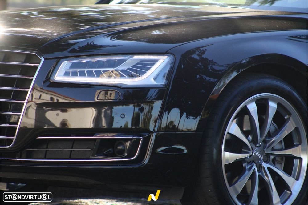 Audi A8 3.0 TDI V6 quattro Clean Diesel Exclusive - 9