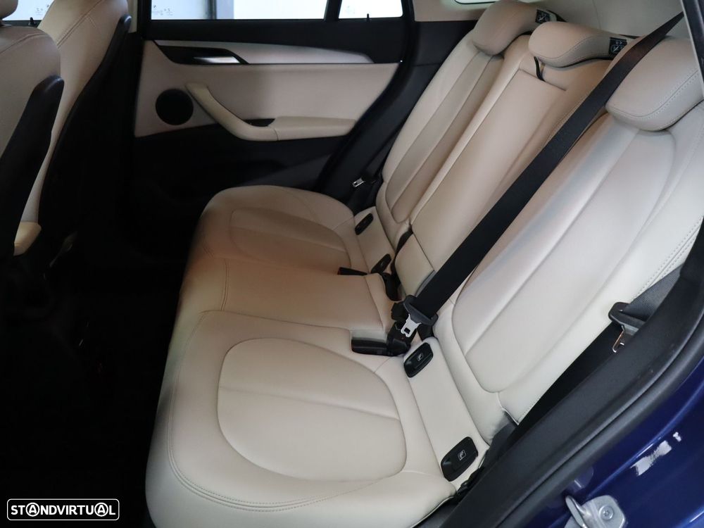 BMW X1 25 e xDrive - 10