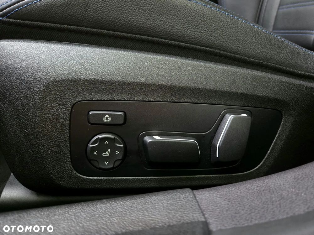 BMW Seria 3 - 18