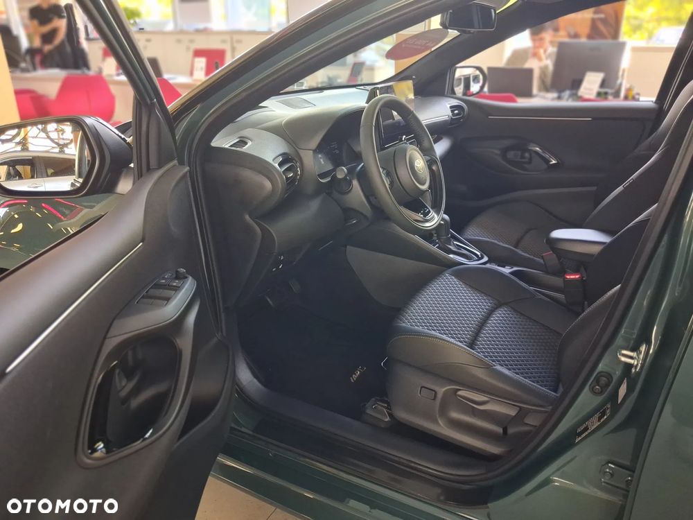 Toyota Yaris Hybrid 1.5 Executive - 12