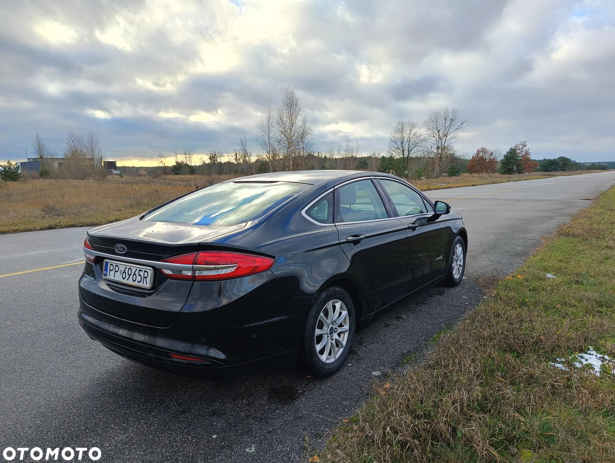 Ford Mondeo 2.0 Hybrid Titanium - 8