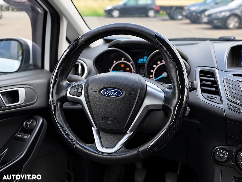 Ford Fiesta 1.5 TDCi Titanium - 13