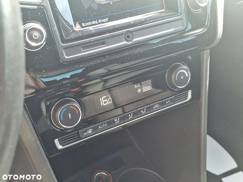 Volkswagen Polo 1.2 TSI (Blue Motion Technology) SOUND - 16
