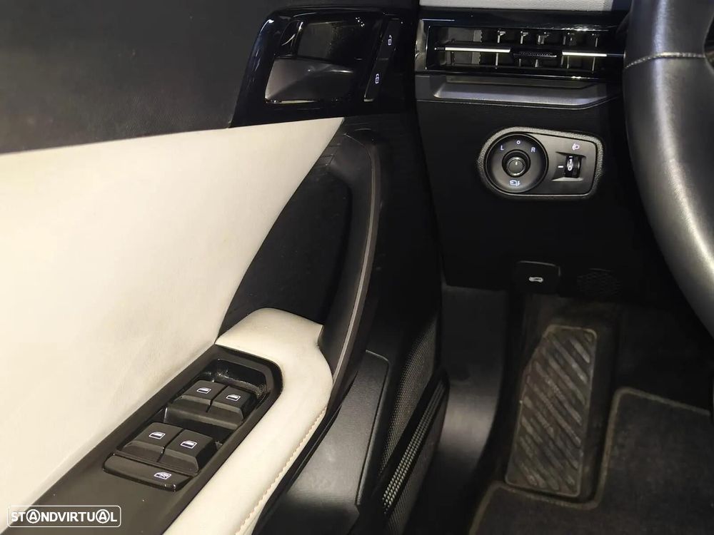 MG MG4 64 kWh Luxury - 22