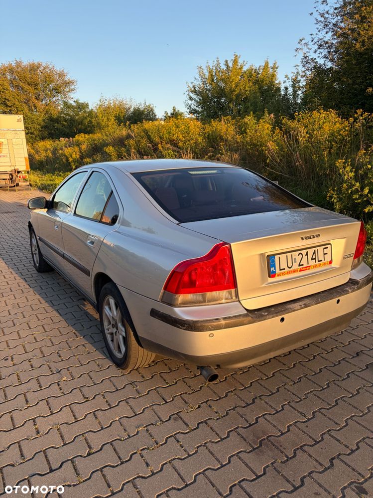 Volvo S60 - 2