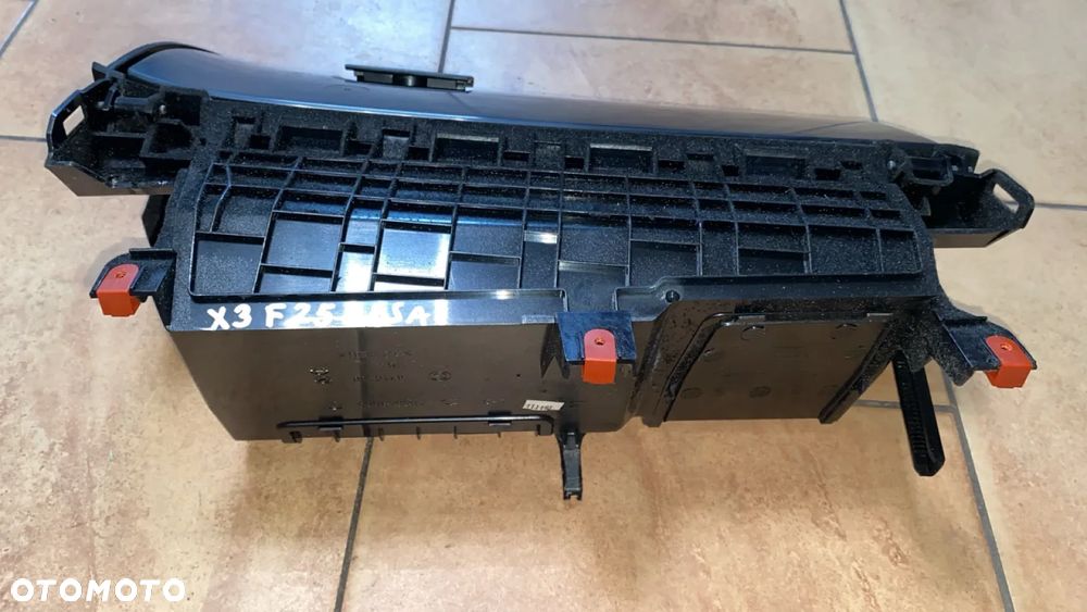 BMW X3 F25 SCHOWEK PASAŻERA DESKI KONSOLI 9210486 USA POŁYSK - 3
