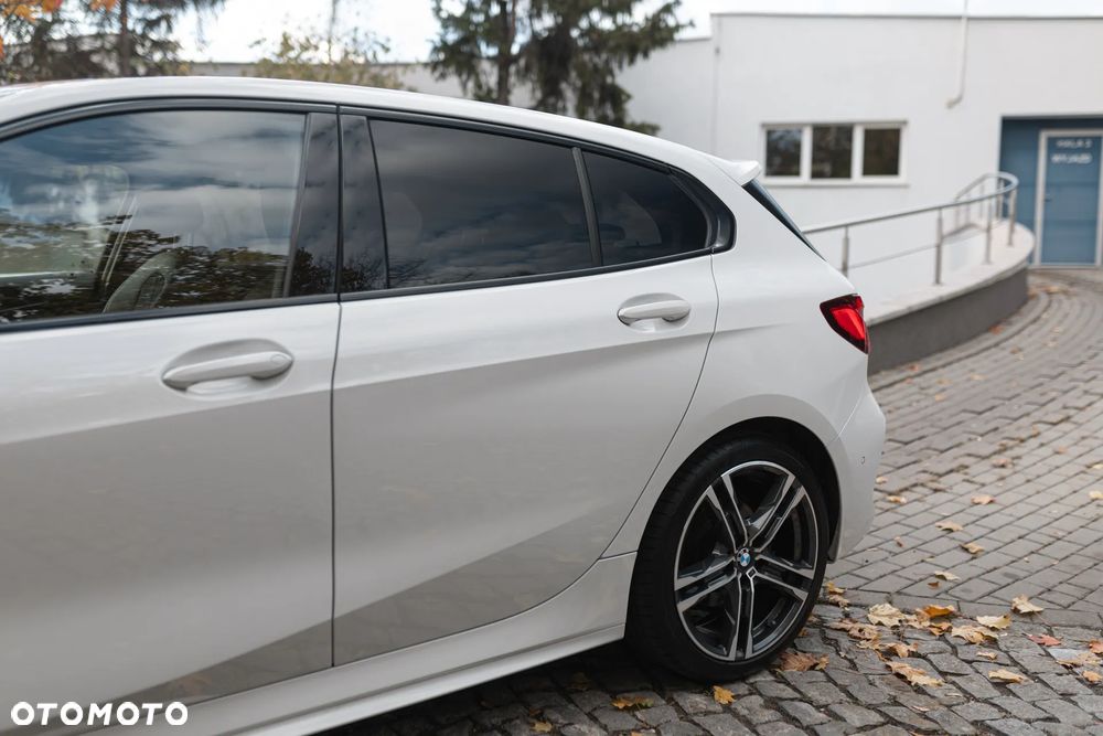 BMW Seria 1 118i M Sport - 3