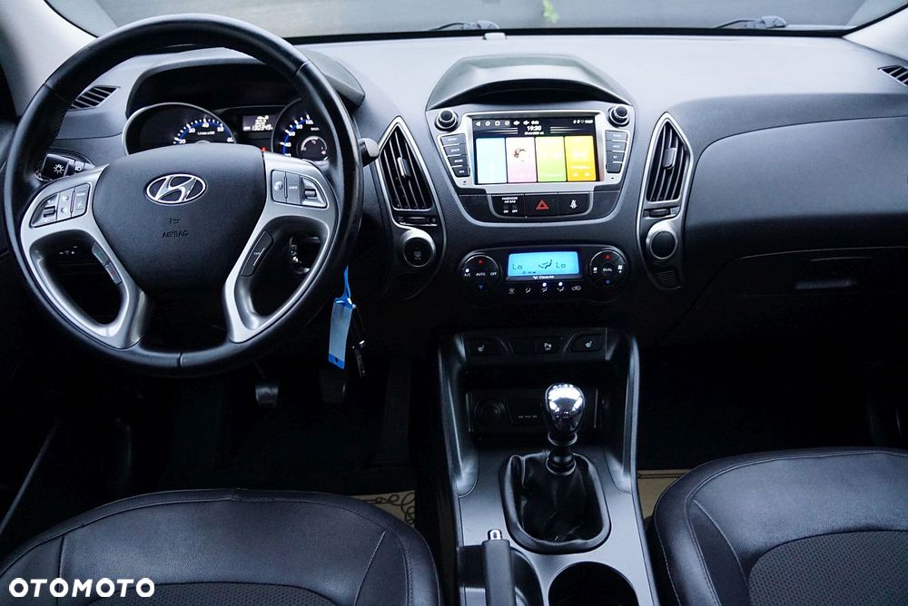 Hyundai ix35 - 11