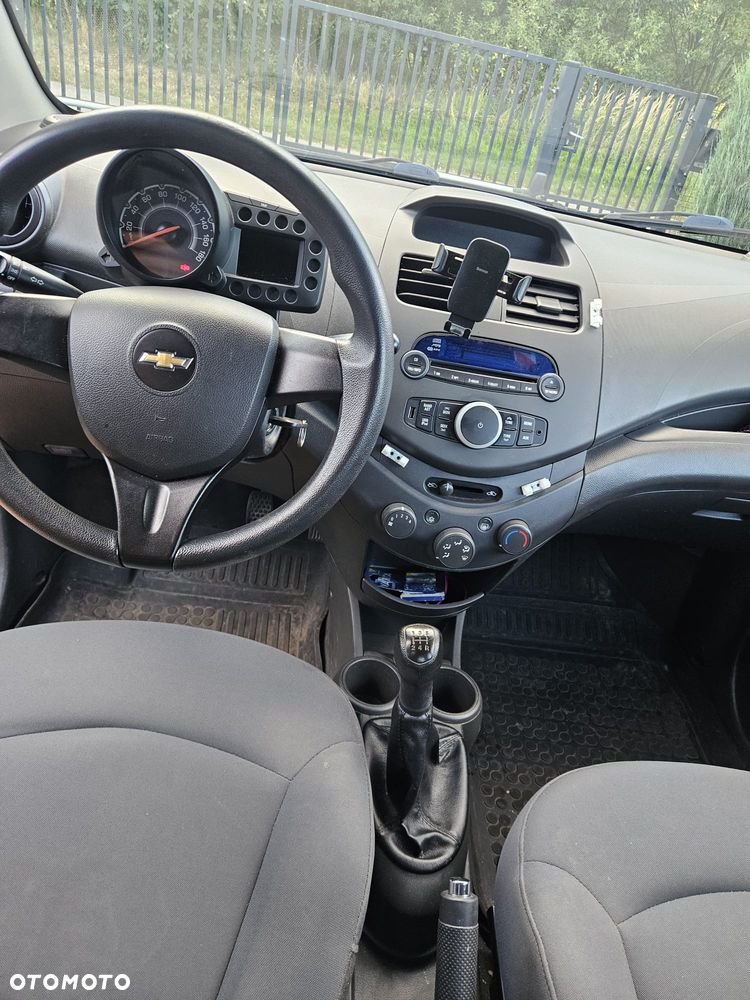Chevrolet Spark 1.0 LS - 9