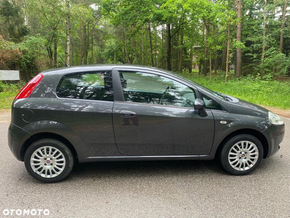 Fiat Grande Punto - 4