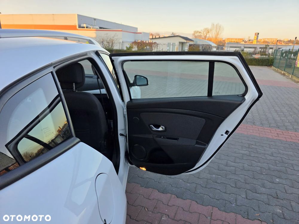 Renault Megane 1.6 16V Dynamique - 13