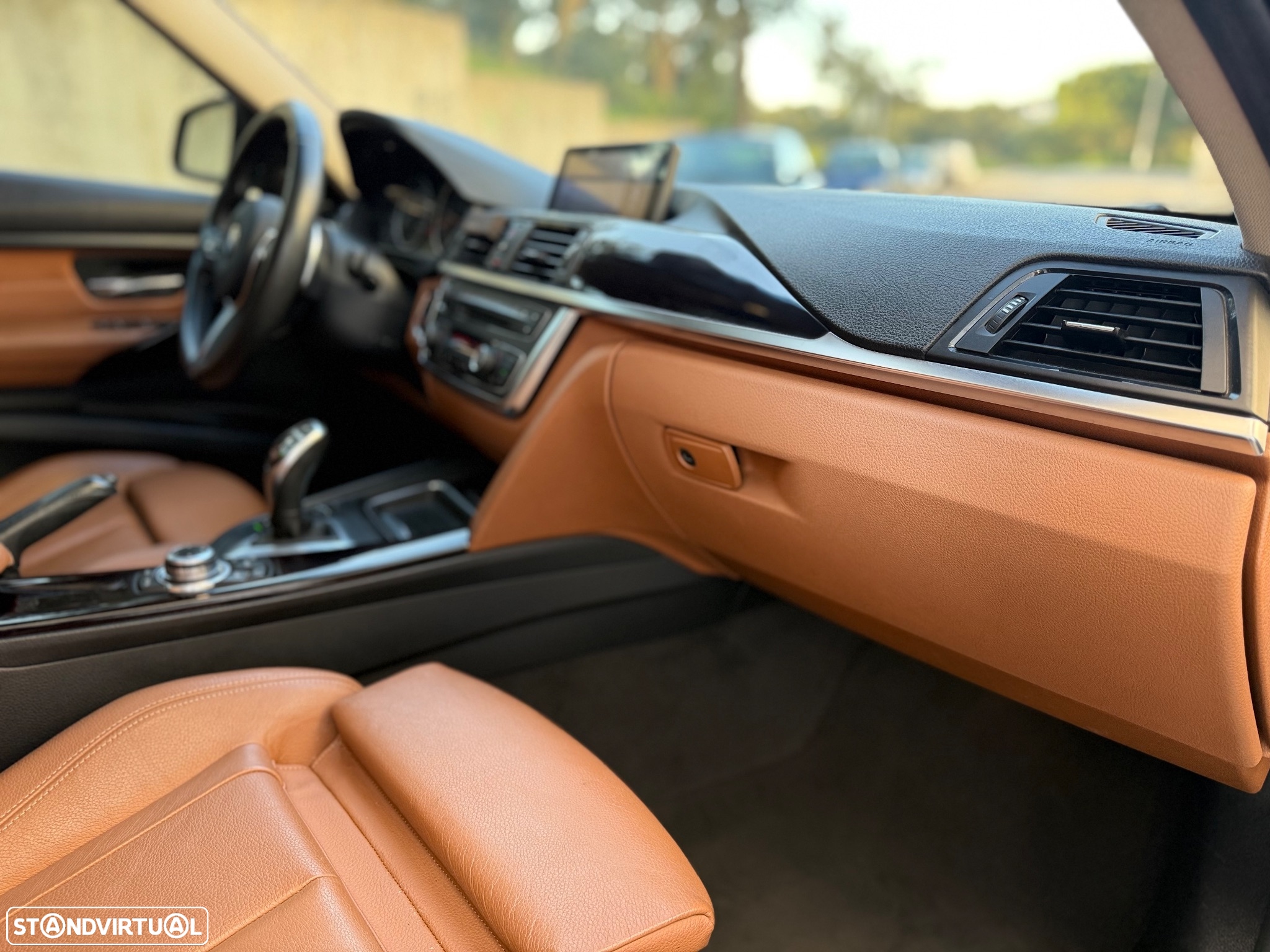 BMW 330 d Auto Line Luxury - 16